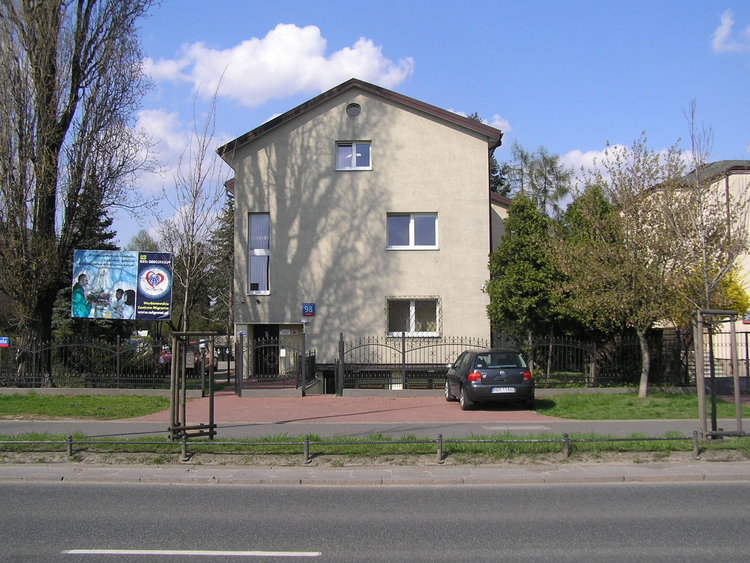 Ostrobramska 98 w&nbsp;Warszawie