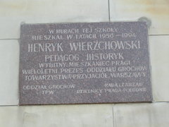 Tablica pamięci Henryka Wierzchowskiego