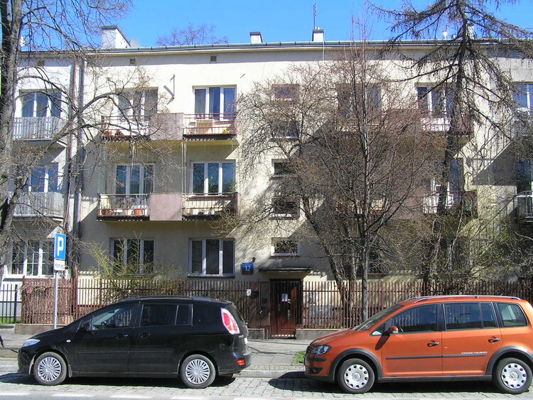 Paryska 10 w&nbsp;Warszawie