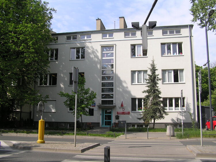 Paryska 25 w&nbsp;Warszawie