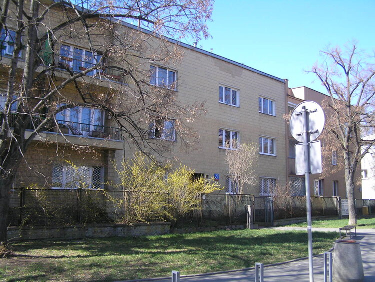 Paryska 3 w&nbsp;Warszawie