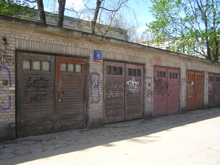 Peszteńska 11 w&nbsp;Warszawie