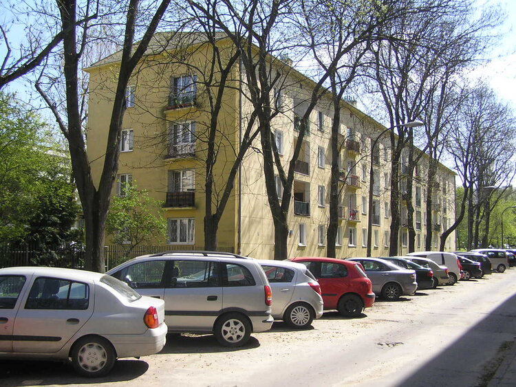 Peszteńska 2 w&nbsp;Warszawie