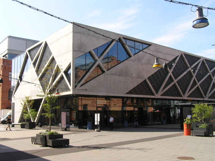 Plac Konesera 3 w&nbsp;Warszawie