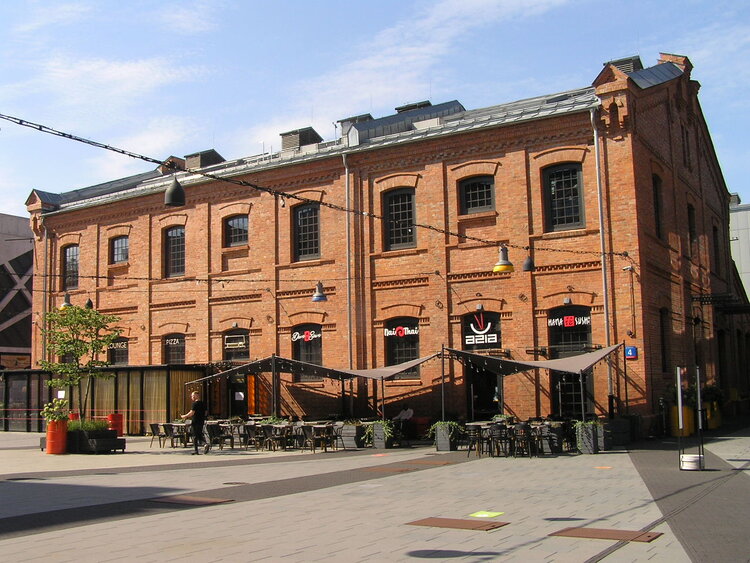 Plac Konesera 4 w&nbsp;Warszawie