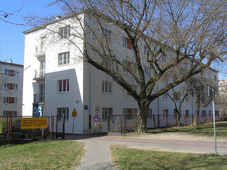 Podskarbińska 7 w&nbsp;Warszawie
