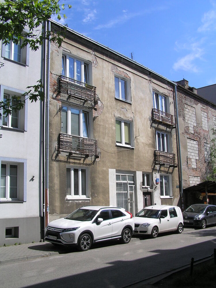 Pułtuska 18 w&nbsp;Warszawie