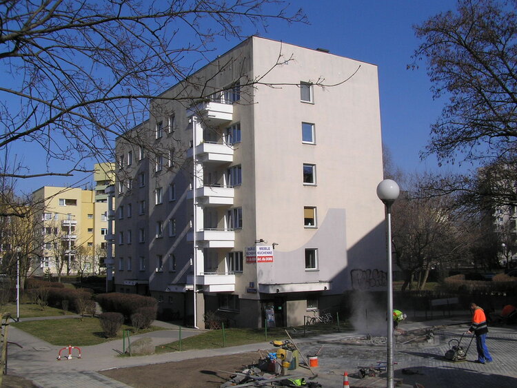 Rechniewskiego 2 w&nbsp;Warszawie