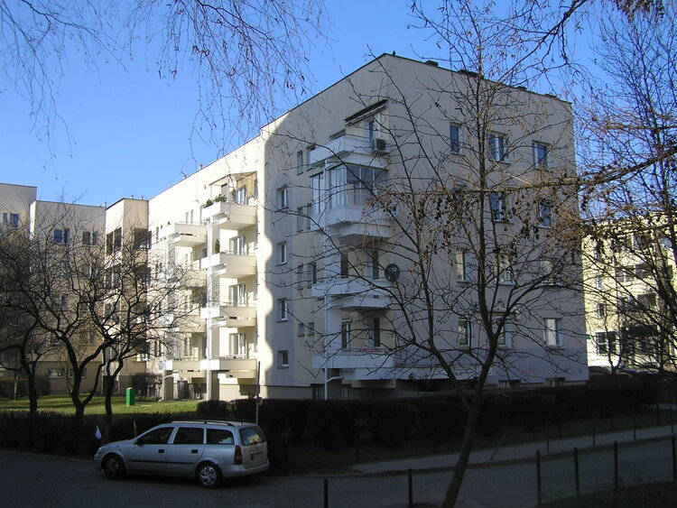 Rechniewskiego 4 w&nbsp;Warszawie