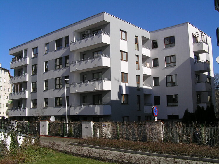 Rożnowska 22 w&nbsp;Warszawie