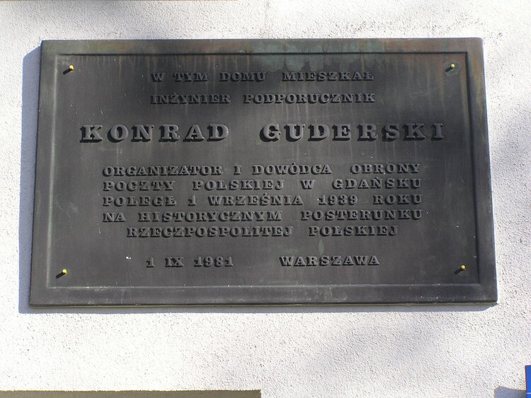 Tablica pamięci Konrada Guderskiego - Saska 68