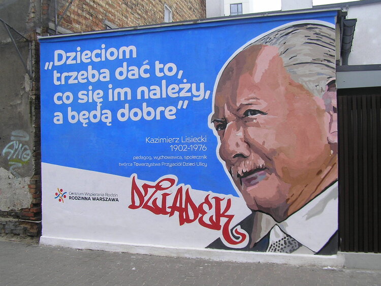 Mural Dziadek Lisiecki Środkowa 9