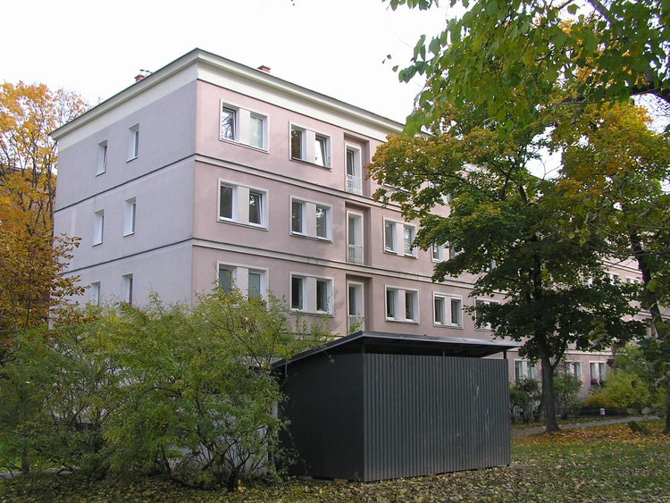 Szanajcy 10 w&nbsp;Warszawie