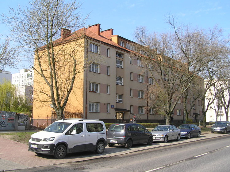 Szaserów 107A w Warszawie