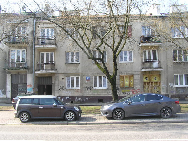 Szaserów 85 w&nbsp;Warszawie
