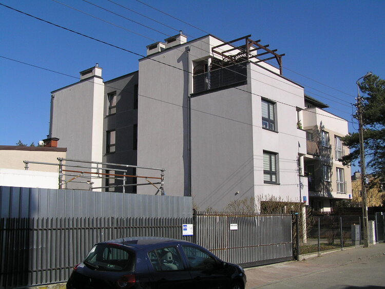 Tarnobrzeska 3 w&nbsp;Warszawie