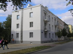 Tarnowiecka 53 w Warszawie