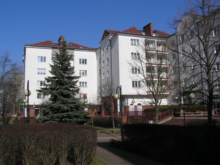 Umińskiego 6 w&nbsp;Warszawie