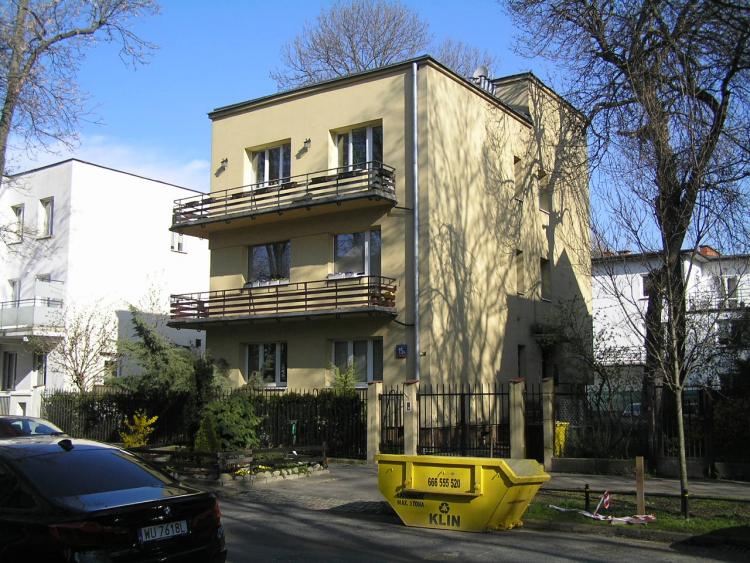 Walecznych 15A w&nbsp;Warszawie