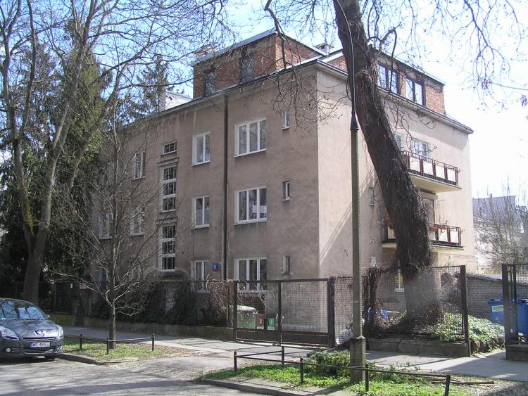 Walecznych 18 w&nbsp;Warszawie