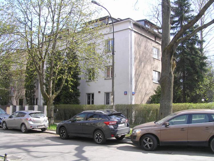 Walecznych 48 w&nbsp;Warszawie