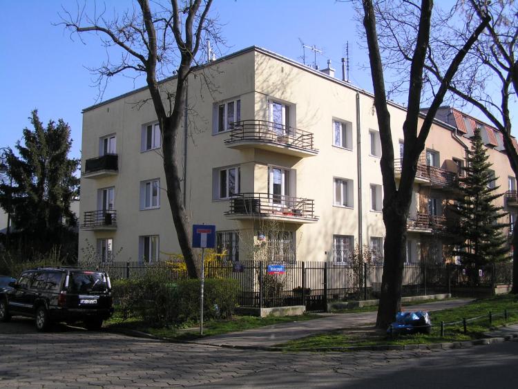 Walecznych 49 w&nbsp;Warszawie