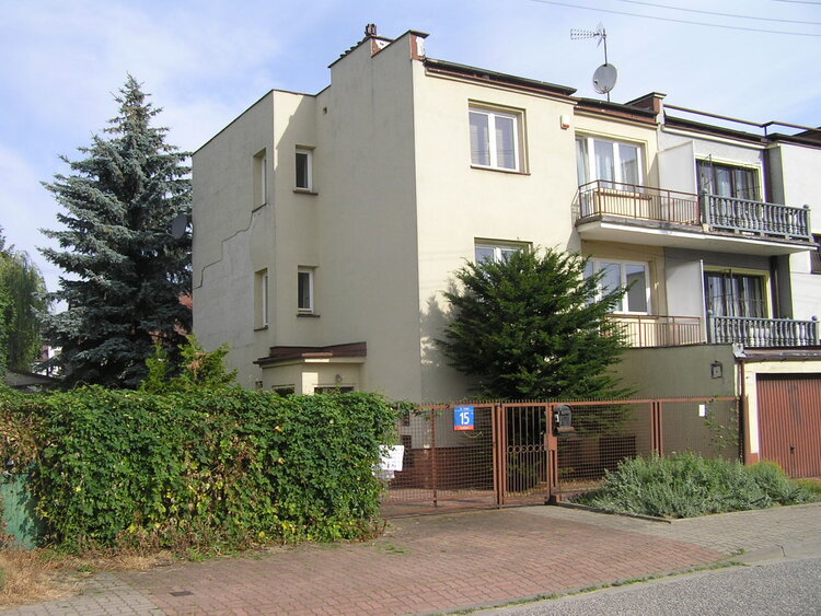 Załęże 15 w&nbsp;Warszawie