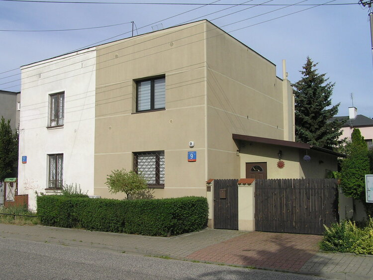 Załęże 9 w&nbsp;Warszawie