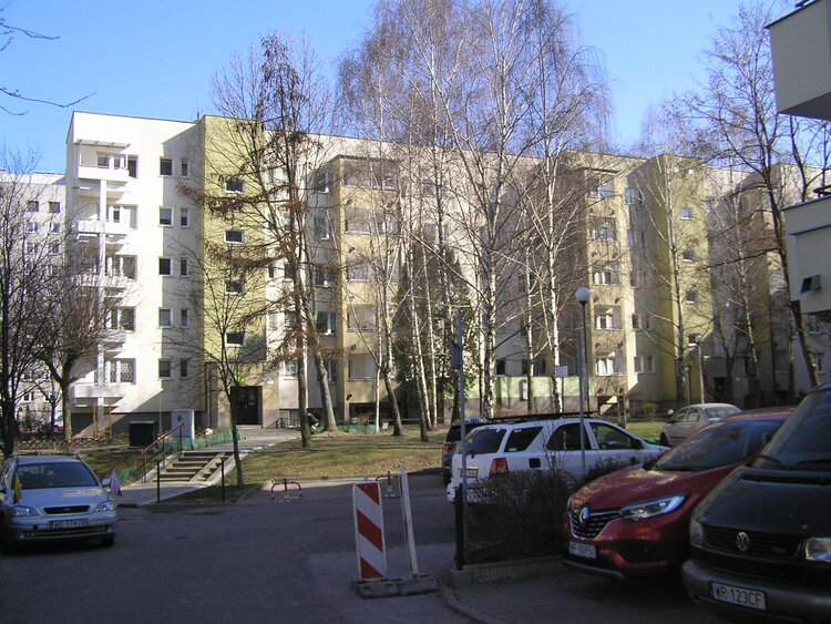 Znanieckiego 5 w&nbsp;Warszawie