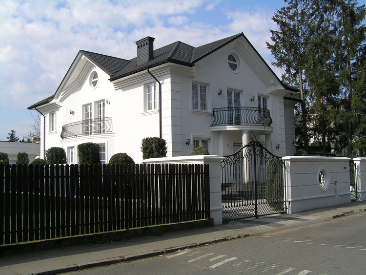 Zniecza 11 w&nbsp;Warszawie