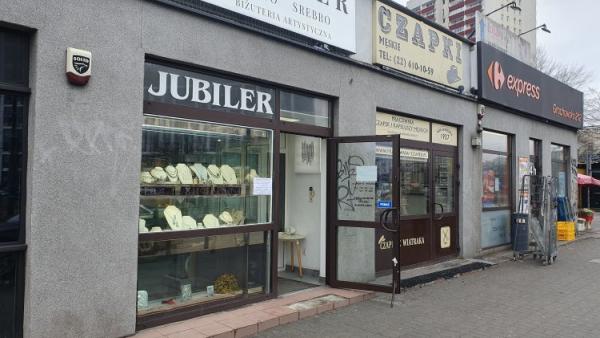 Zmiany przy Rondzie Wiatraczna: jubiler przenosi się do Galerii Grochów