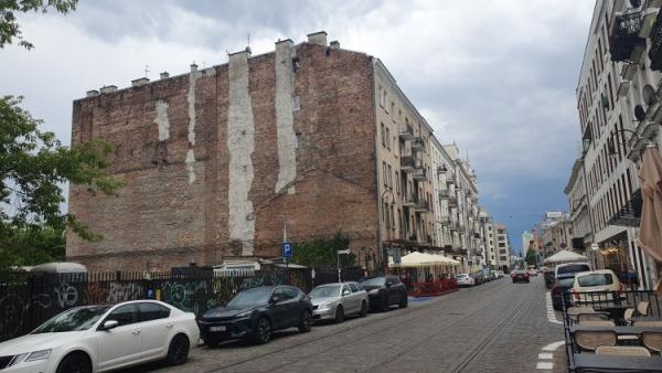 Ząbkowska 6 do wykwaterowania. Nadzór budowlany wydał decyzję