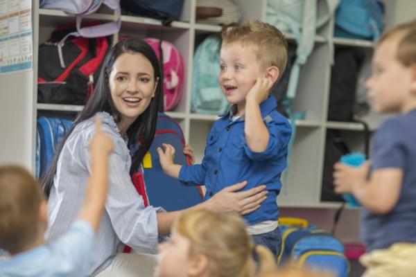 Pedagogika opiekuńczo-wychowawcza - studia dla tych, którzy chcą być przy dziecku, gdy najbardziej tego potrzebuje