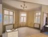 Praskie wnętrza. Za fasadami kamienic kryją się historie mieszkań i rzemiosła