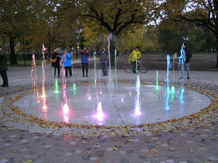 Fontanna w parku Polińskiego