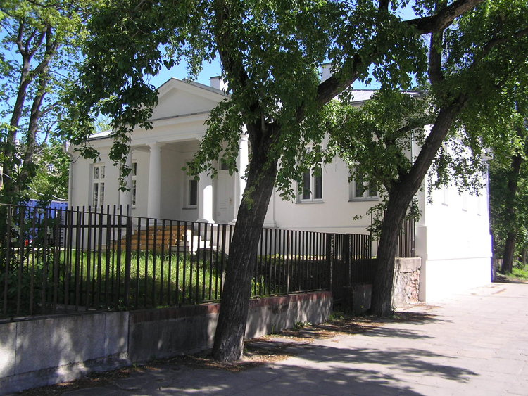 Dworek przy Wileńskiej po remoncie