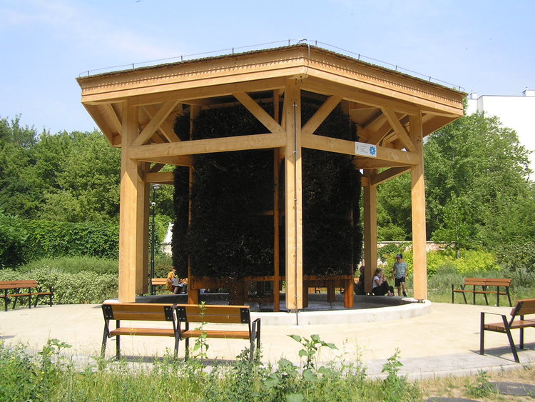 Tężnia przy Floriańskiej już działa