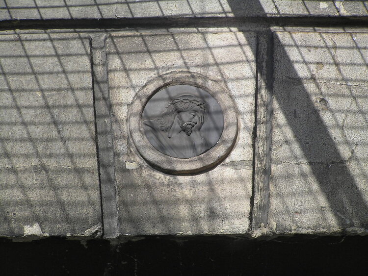 Mała 13 - Medialion z&nbsp;wizerunkiem Pana Jezusa