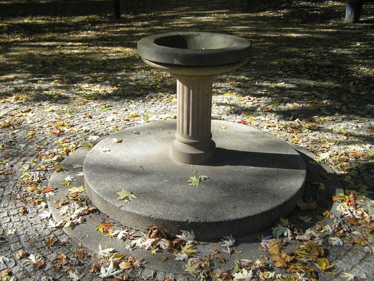 Poidełko w&nbsp;Parku Praskim