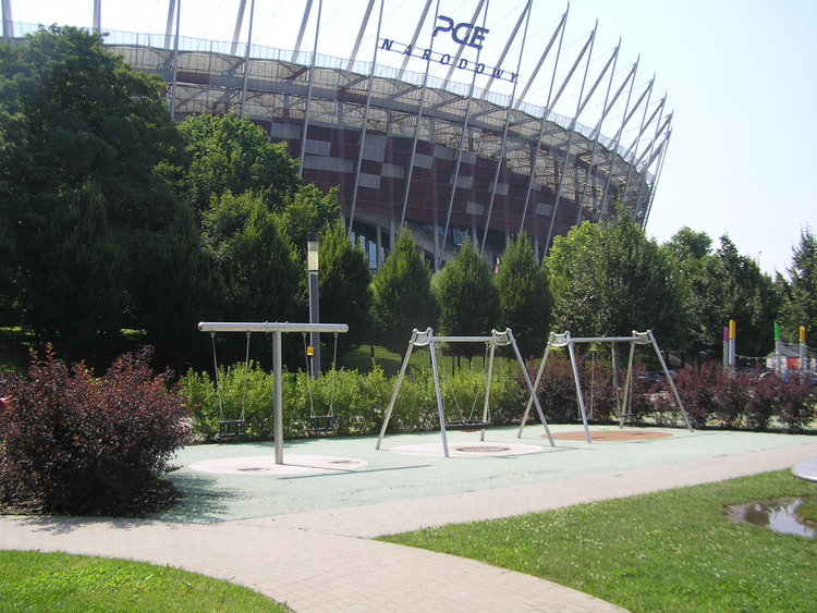 Plac zabaw przy Stadionie Narodowym w Warszawie