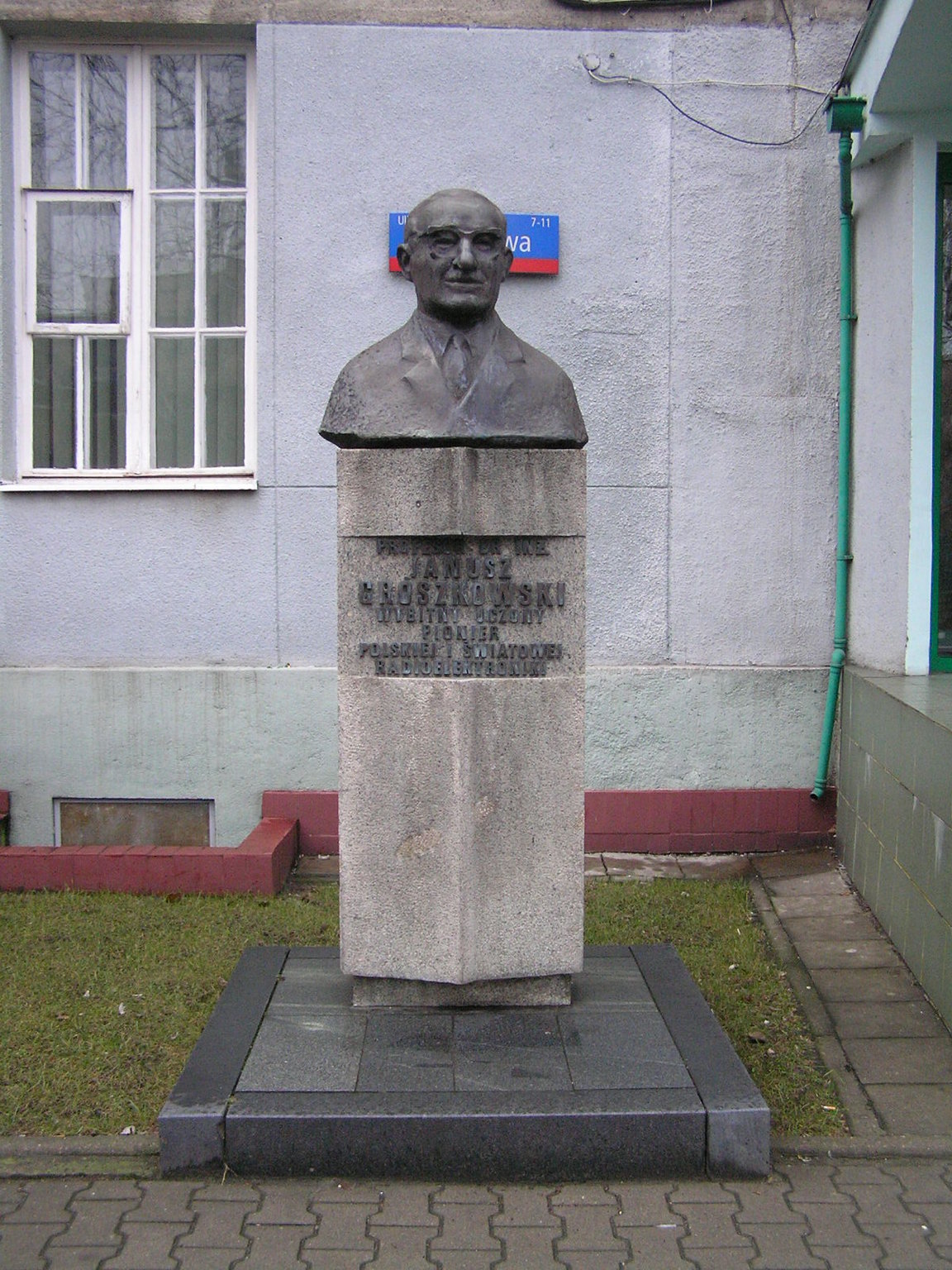 Pomnik Janusza Groszkowskiego