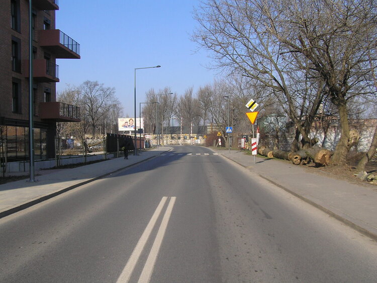 Ulica Kosmowskiej w&nbsp;Warszawie